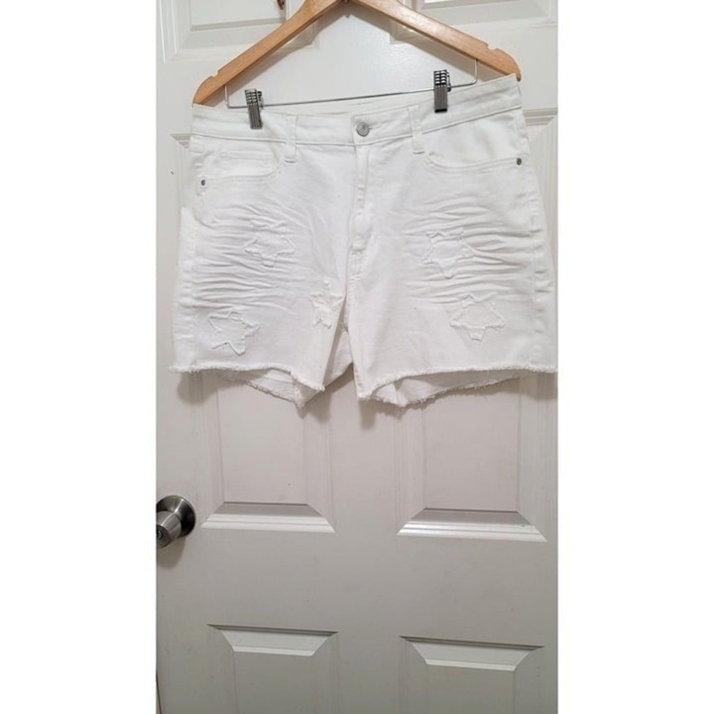 A.N.A White Denim Distressed Shorts With Star Appliques & Frayed Size 14T